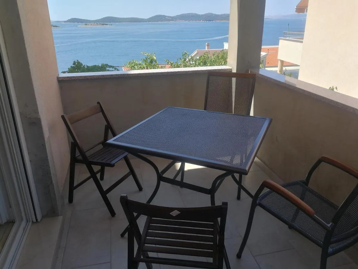 Apartments Buki-Sea View Drage Chorvatsko